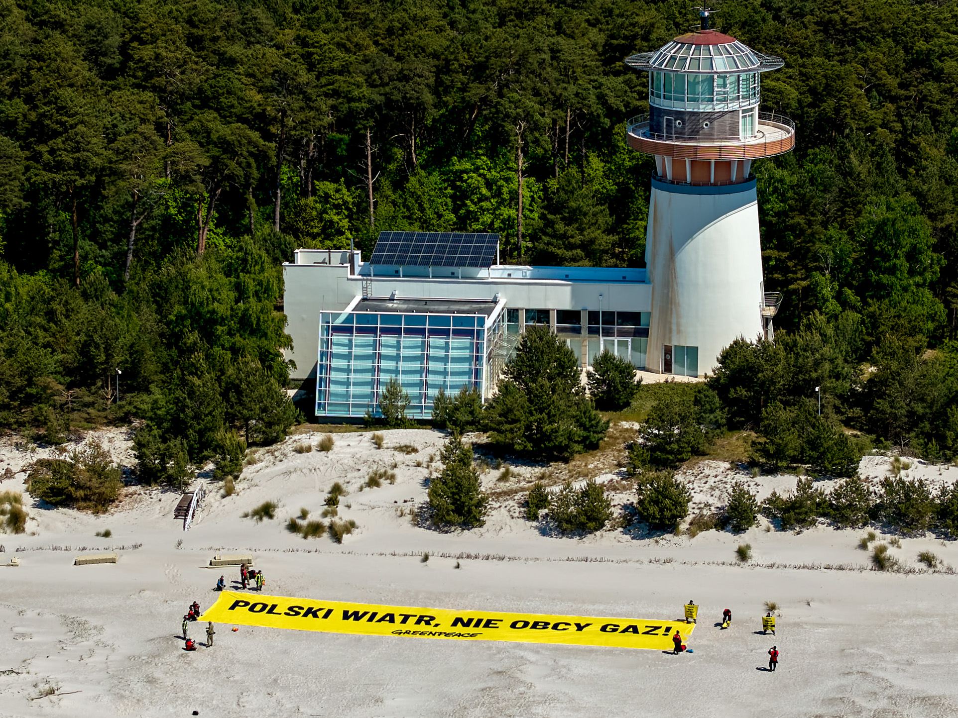 „Polski wiatr, nie obcy gaz”, akcja Greenpeace w Juracie